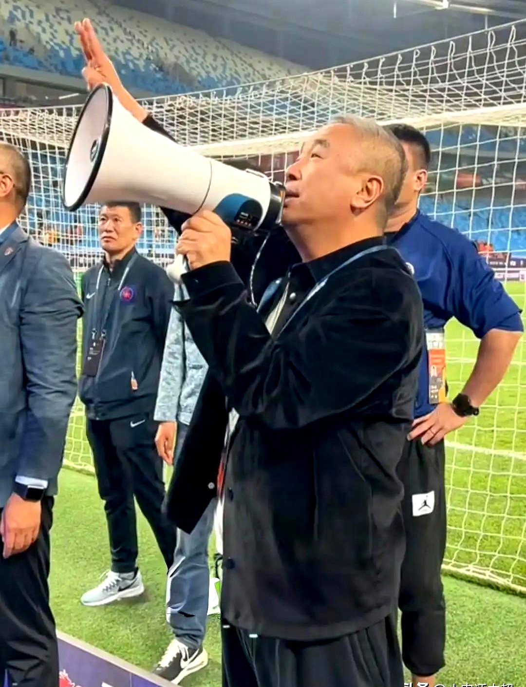 爱游戏官网-关于赛后中超传出新动向，休斯敦火箭队长鼓劲，管理层表态：悬念犹存，细节决定成败的信息-爱游戏官网